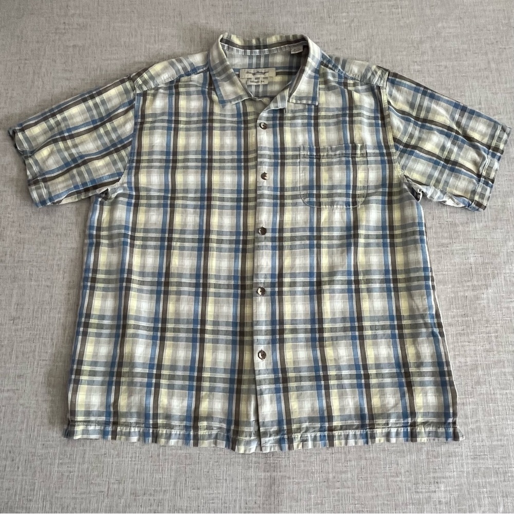 Tommy Bahama 100% Silk Shirt Men's XL Tan Blue Wood Buttons Short Sleeve Tiki